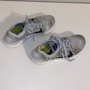 Women’s Nike Free 4.0 Flyknit Shoe